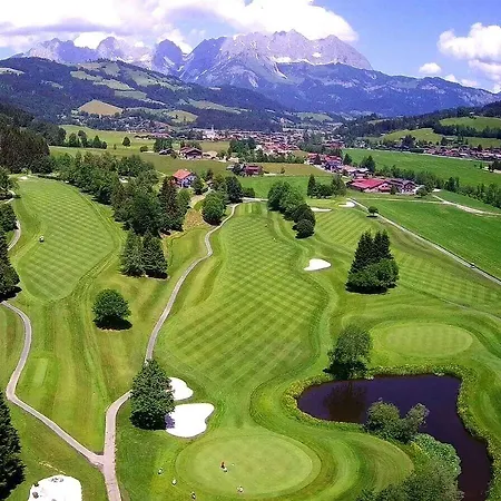 Kitzbuehel 瑞斯贝基茨比厄尔