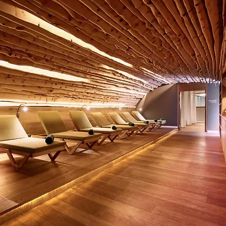 Aparthotel Kitzbuehel 5*