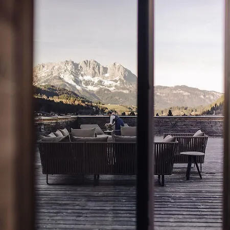 Kitzbuehel 公寓式酒店 5*