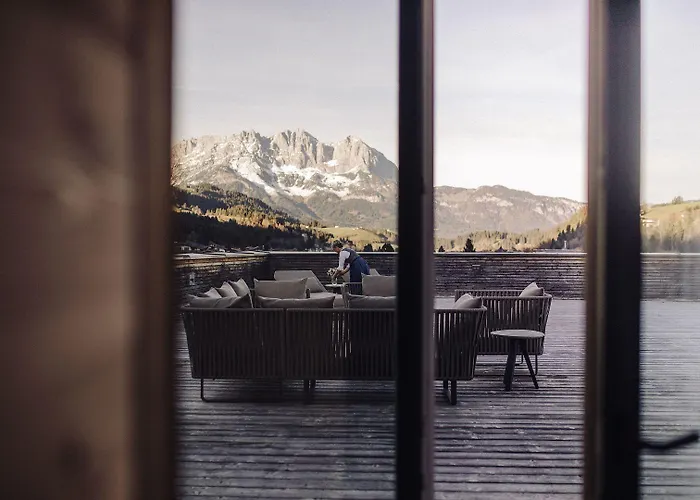 Kitzbuehel アパートホテル 5*