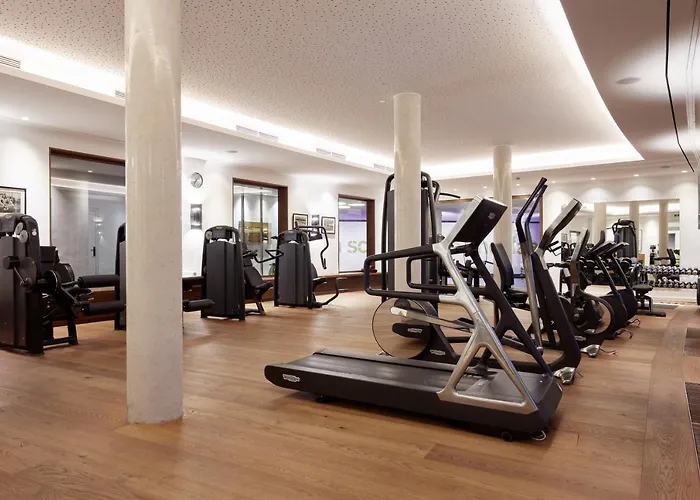 Kitzbuehel アパートホテル